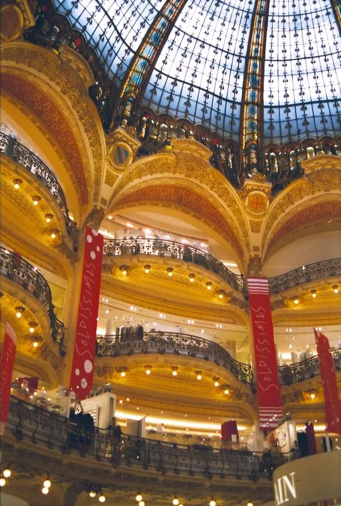 Hotel La Sanguine Párizs Franciaország